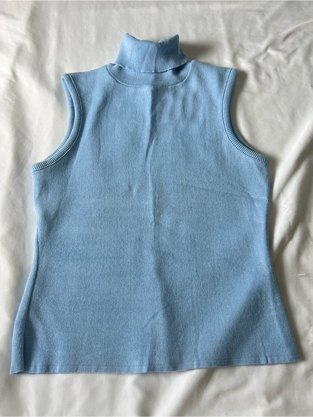 Sleeveless Mock Neck Tank Top in Light Blue